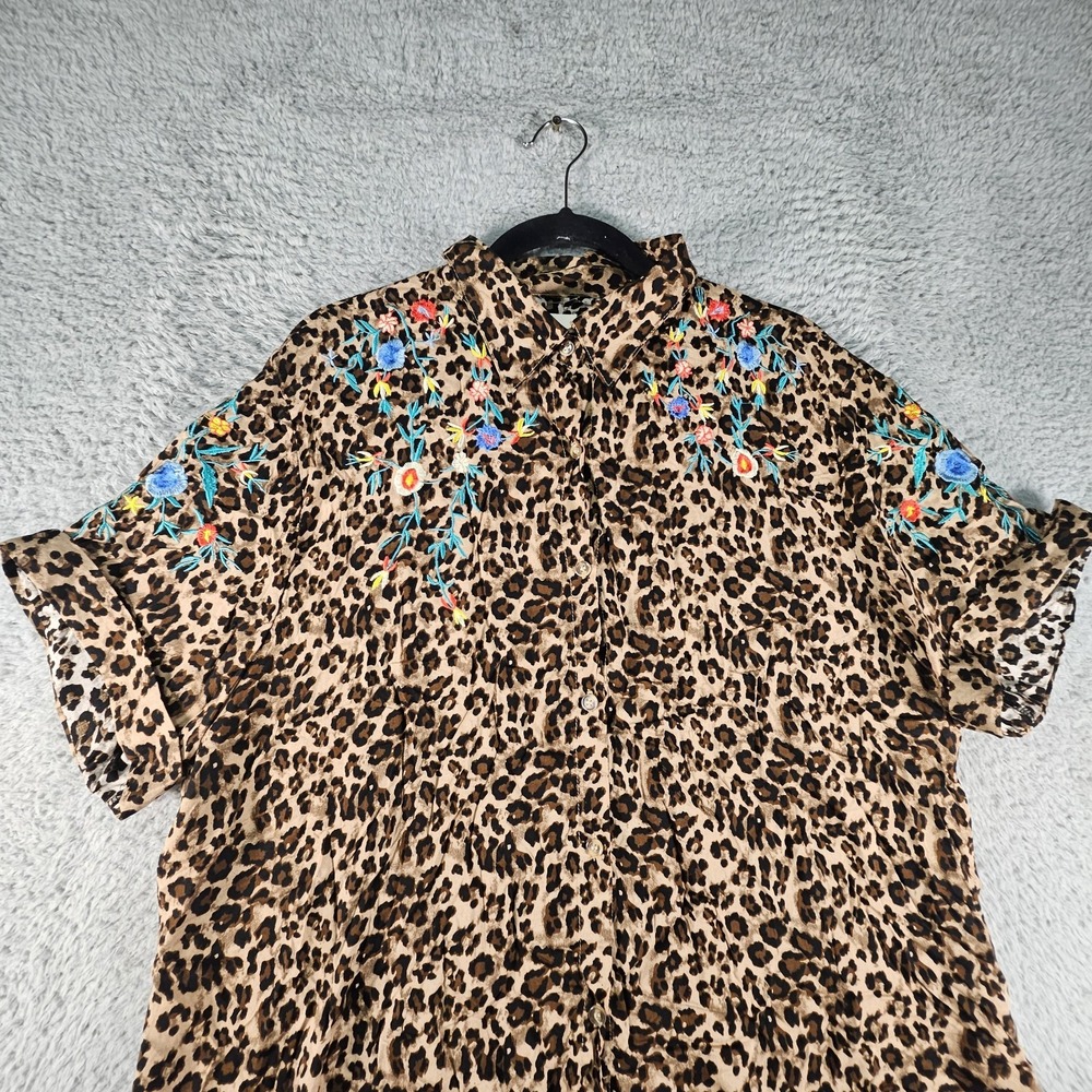 Grace & Emma High Low Tunic Top Womens‎ 2XL Cheetah Embroidere Blouse Swim Cover - Picture 3 of 14